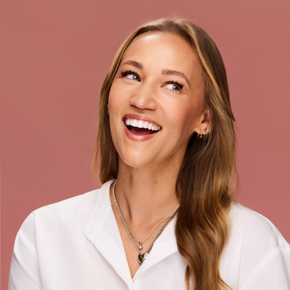 Meet the Posher Other - Meet your Posher, Tasha